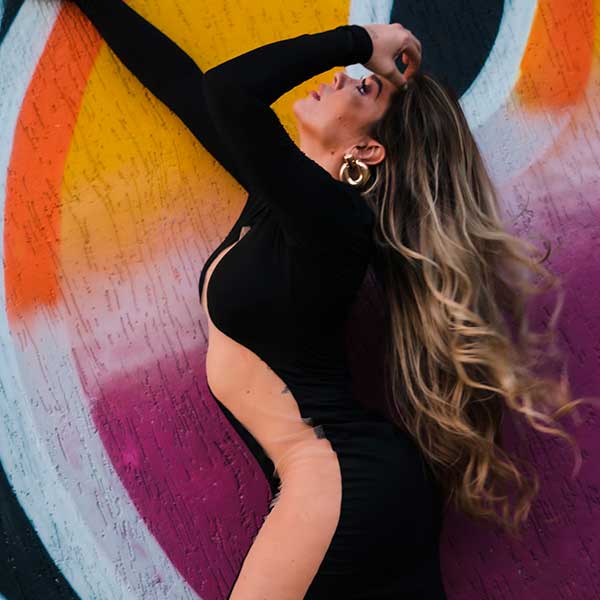 learn-to-dance-salsa-latina-03